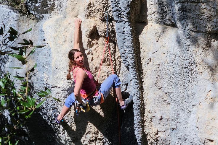 Martina je bila zelo uspešna tudi v skali. Leta 1997 je kot peta ženska na svetu preplezala smer z oceno 8b+, leta 2005 pa je kot prva Slovenka in šesta ženska na svetu preplezala smer težavnosti 8c. | Foto: Osebni arhiv