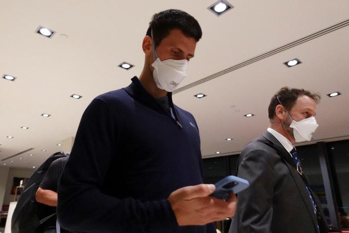 Novak Đokvović je moral januarja zapustiti Avstralijo. Mu bodo prihodnje leto dovolili igrati? Za zdaj mu dobro kaže. | Foto: Reuters