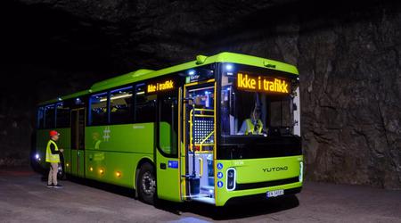 Norvežani na kitajskih avtobusih odkrili skrivno kartico SIM