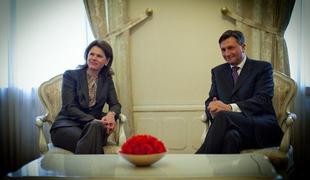 Pahor odpovedal udeležbo na odprtju ZOI, tudi Bratuškove v Soči ne bo