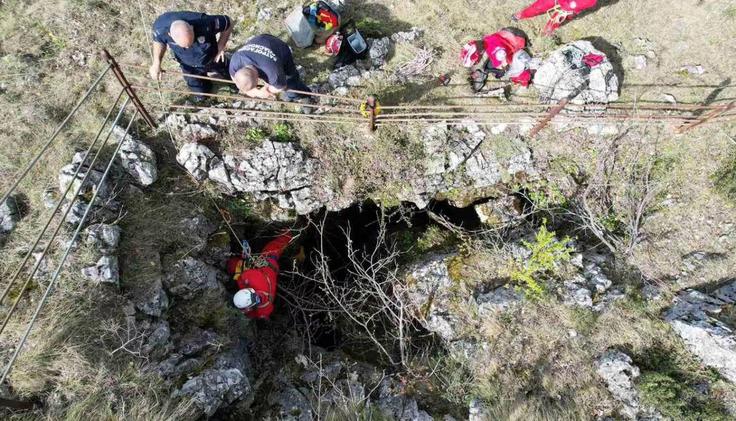 O deklici ni nobenih novih sledi.  | Foto: Ministrstvo za notranje zadeve Srbije