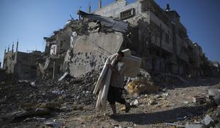 V Gazi po začasni umiritvi spopadov znova prelivanje krvi