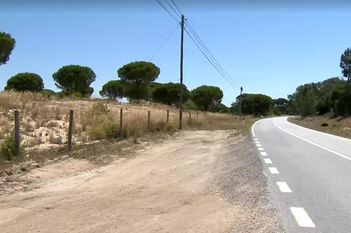 Portugalska, našli zapuščena dečka | S sodišča so sporočili, da je dečka ob cesti opazil voznik avtomobila. | Foto SIC/Reuters