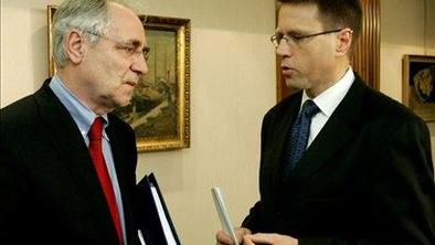OZP preložil razpravo o ratifikaciji vstopa Hrvaške v Nato
