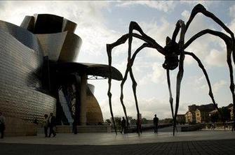 Umrla velika dama sodobne umetnosti Louise Bourgeois