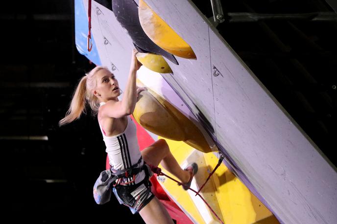 plezanje svetovno prvenstvo Hačiodži Janja Garnbret | Janja Garnbret bo še naprej morala trenirati doma. | Foto Manca Ogrin