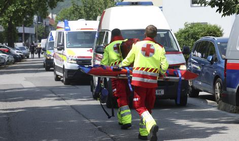 Vrstijo se odzivi po smrtonosnem streljanju na šoli v Gradcu