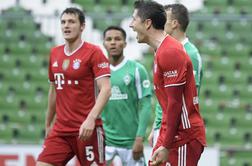 Bayern povišal prednost pred Leipzigom, Kampl obsedel na klopi