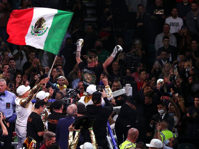 Mehičan ima zdaj 57 zmag (39 z nokavtom), en poraz in dva neodločena izida. | Foto: Guliverimage/Vladimir Fedorenko