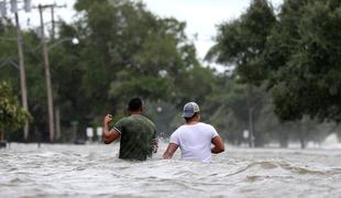 Barry poplavil dele Louisiane, New Orleansa niso evakuirali #foto #video