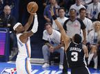 Oklahoma City Thunder : San Antonio Spurs