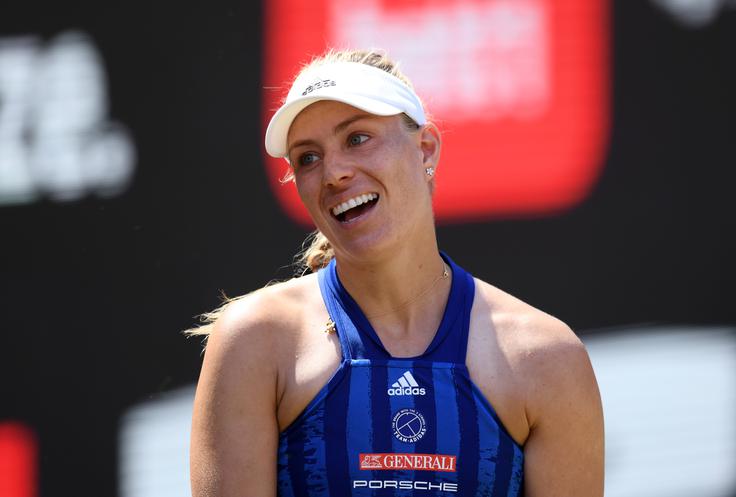 Iz njenega tabora so naknadno sporočili, da Kerberjeva kljub materinstvu še ne namerava odložiti teniškega loparja v kot in da se bo po porodu vrnila nazaj na igrišča. | Foto: Reuters