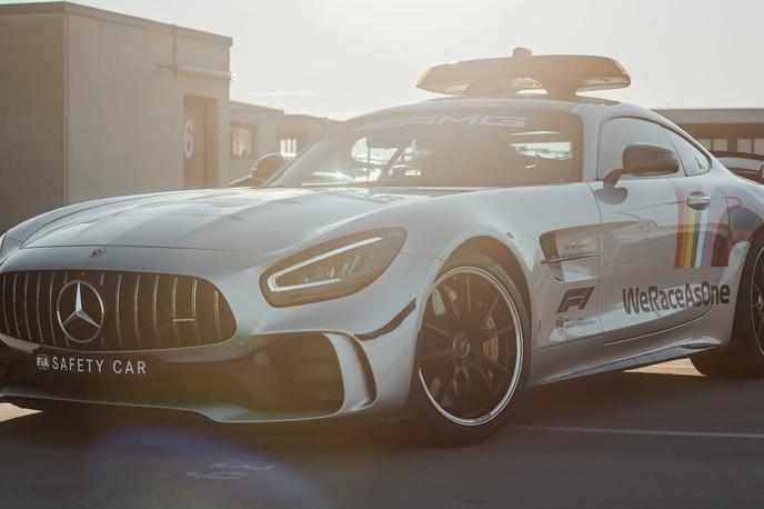 Mercedes varnostni avtomobil F1 | Mercedes-Benzov športnik AMG GT R bo tudi letos opravljal funkcijo uradnega varnostnega avtomobila F1. | Foto Mercedes-Benz