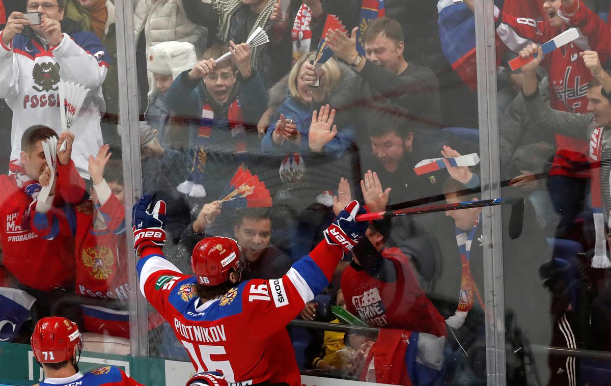 ruska hokejska reprezentanca Rusija Kanada hokej | Mednarodna hokejska zveza je Rusom v torek vzela gostiteljstvo SP elite prihodnje leto, a Rusi se bodo pritožili. | Foto Reuters