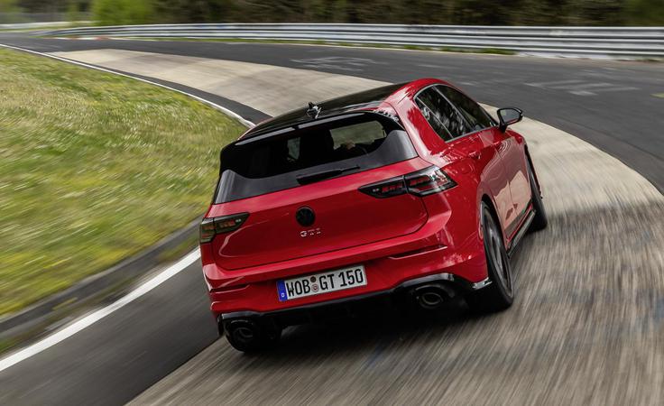 Novi golf GTI "50 edition" je najhitrejši serijski volkswagen na Nordschleifu. | Foto: Volkswagen