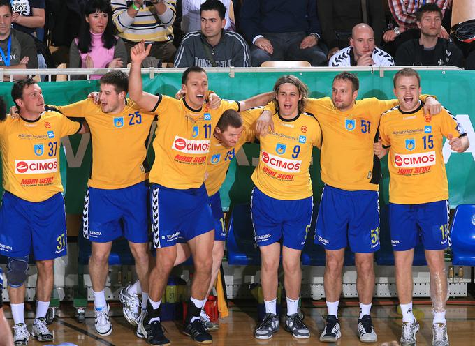 Koper ima v njegovem srcu posebno mesto. Leta 2009 se je Jovičić (levo) tako veselil pokalne lovorike. | Foto: Vid Ponikvar/Sportida