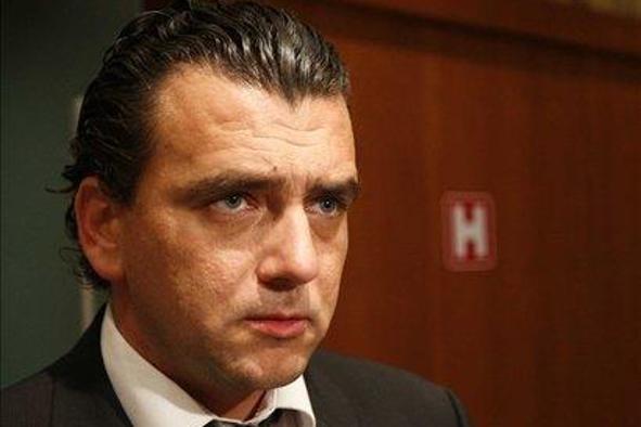 Peče: Dokumentov nisem ponarejal