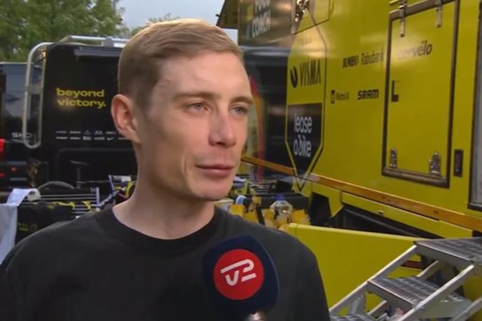Jonas Vingegaard | Jonas Vingegaard je dokaj mirno sprejel odstop z Dirke po Franciji, kjer je zasedal visoko drugo mesto v skupnem seštevku. | Foto zajem zaslona