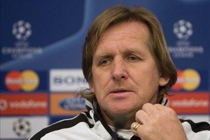 Besiktas in Schuster sklenila dogovor