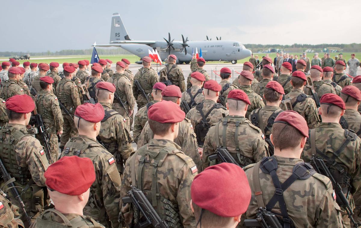ameriška vojska | Večina vojakov v okviru Natovih sil bo nameščenih v domovini, a bodo organizirane tako, da bodo ustrezno pripravljene za Natove operacije ter obrambno načrtovanje in bodo na voljo poveljnikom zavezništva. | Foto Guliverimage