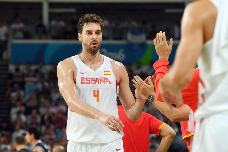 Pau Gasol bo stisnil zobe in zaigral proti ZDA. | Foto: Getty Images