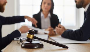 15 let po smrti strica odkrita nova oporoka - kdo zdaj deduje?