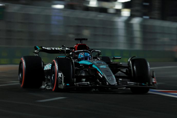 F1 Vegas George Russell Mercedes | George Russell si je na ulicah Las Vegasa pridirkal četrti pole position v karieri. | Foto Reuters