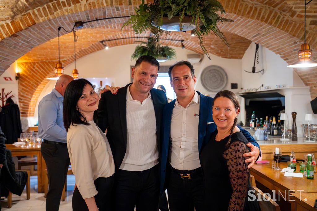 Zoran Stevanović, Resnica