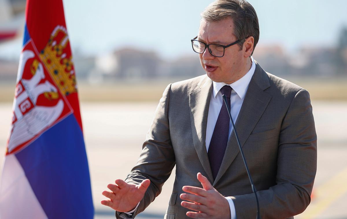 Aleksandar Vučić | Srbski predsednik Aleksandar Vučić se je dotaknil dolgov Partizana in Crvene zvezde. | Foto Reuters
