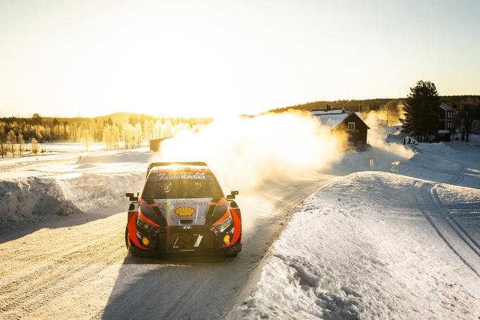 Hyundai ima v začetku nove sezone močno zasedbo, le prvi voznik Thierry Neuville še ni pokazal tistega, kar bo moral v boju za naslov svetovnega prvaka. | Foto: Red Bull