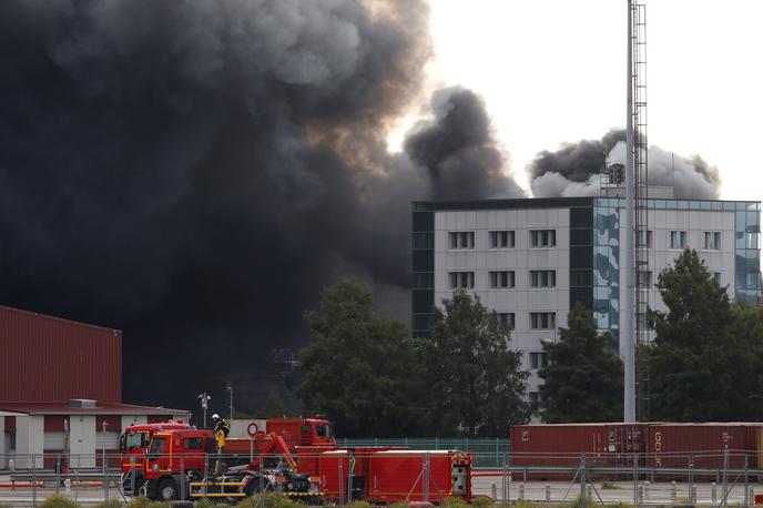 Požar v Franciji | Vzrok požara še preiskujejo. | Foto Reuters