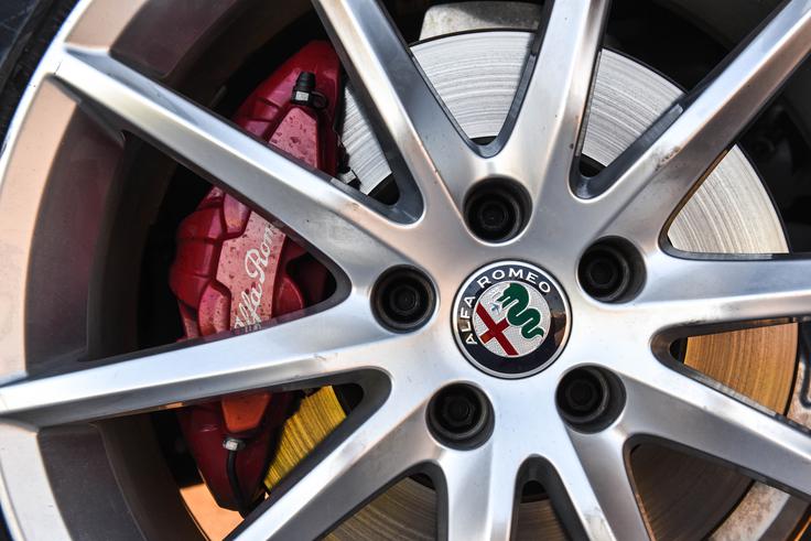Alfa Romeo Stelvio | Foto: Gašper Pirman