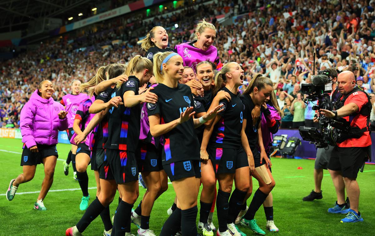 Euro 2025 polfinale Anglija Italija Chloe Kelly | 657.300 gledalcev si je v živo na stadionih ogledalo žensko nogometno evropsko prvenstvo, kar je nov rekord. | Foto Reuters