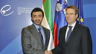 Žbogar z zunanjim ministrom Združenih arabskih emiratov za krepitev sodelovanja