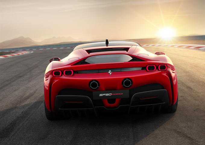 ferrari SF90 stradale | Foto: Ferrari