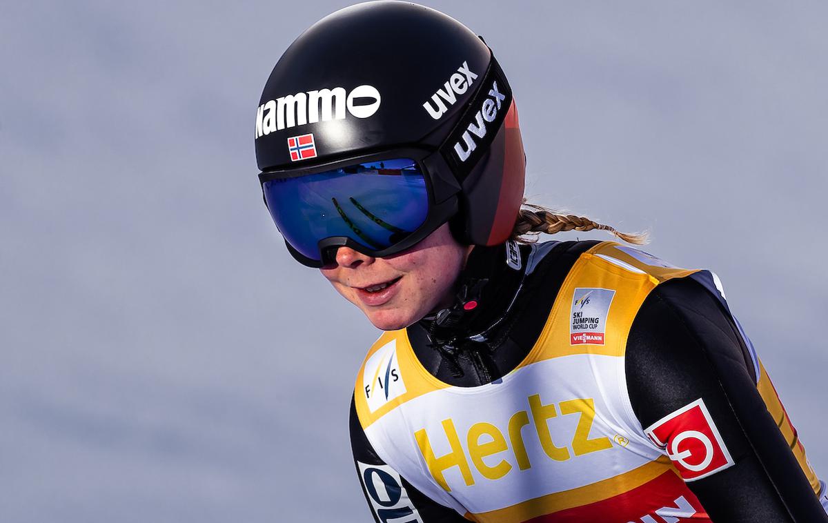 Maren Lundby | Maren Lundby bo izpustila olimpijsko sezono. | Foto Sportida