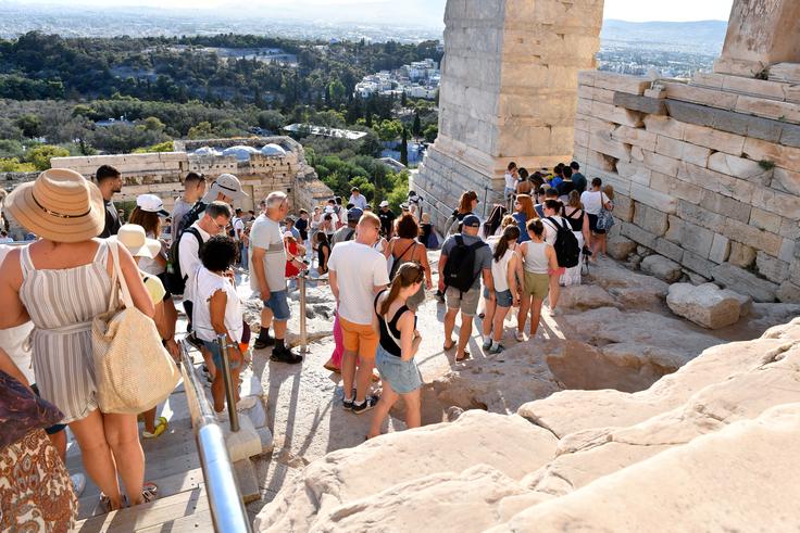Množični turizem v Atenah | Foto: Shutterstock
