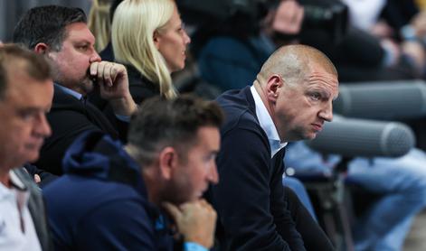 Prvi mož KZS po dveh zaušnicah stopil pred mikrofone