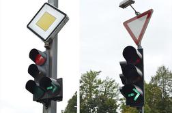 Pametni semaforji posegajo v promet