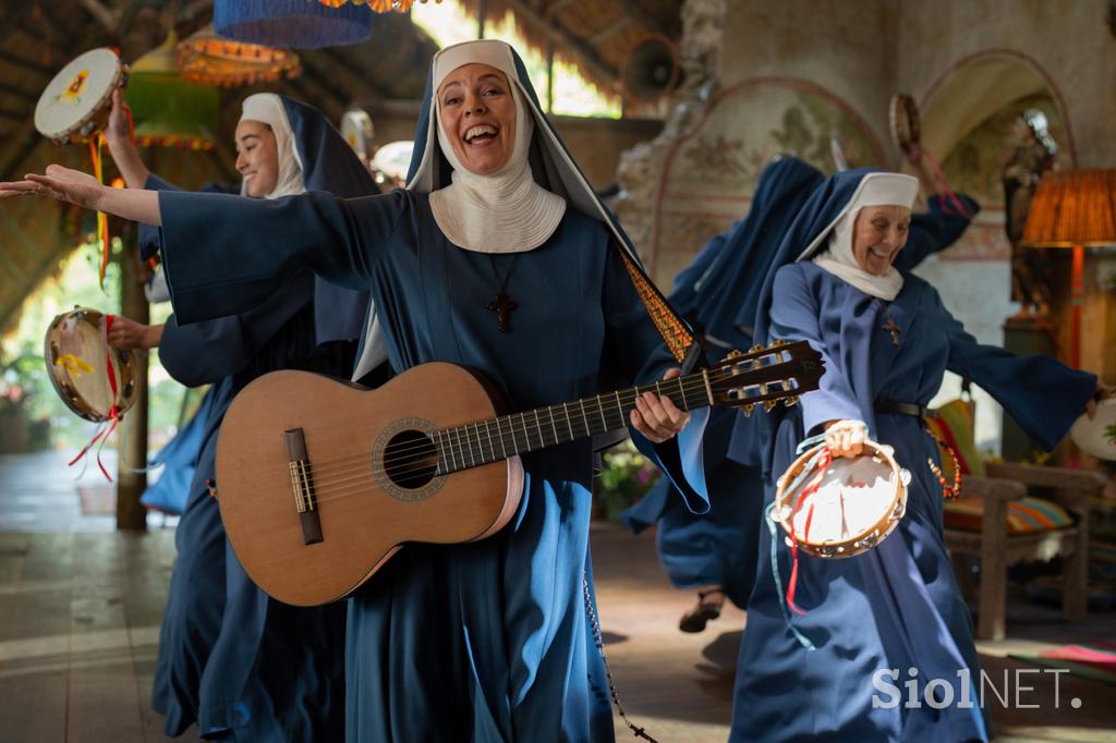 Image 3 - Olivia Colman as The Reverend Mother © STUDIOCANAL SAS © PETER MOUNTAIN_1