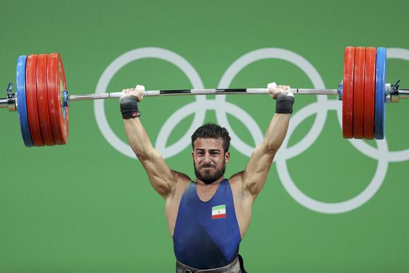 Rostami z zlatom v dviganju uteži do 85 kilogramov osvojil prvo kolajno za Iran