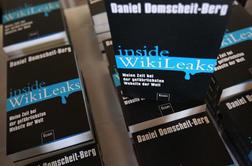 WikiLeaks: ovaduh FBI-ju poročal o Assangeu