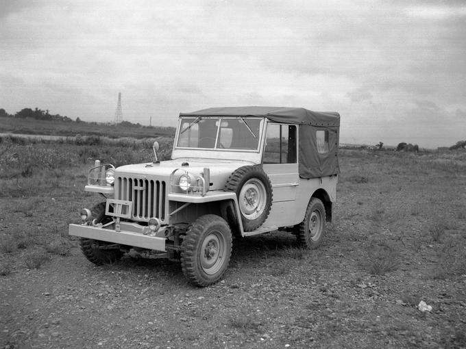 Toyota jeep BJ iz leta 1951 - prehodnik land cruiserja. | Foto: Toyota