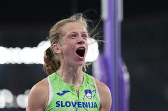 Tina Šutej na SP osvojila prvo odličje, Guček 14. v polfinalu