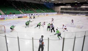 Hokejisti Olimpije sezono odprli s porazom proti Innsbrucku