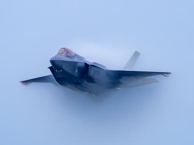 Na meji z Rusijo: velike težave zaradi nevidnih letal F-35