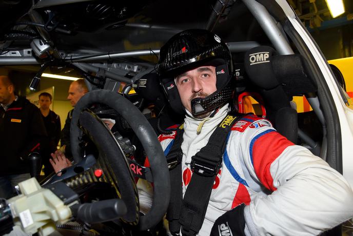 Robert Kubica ostaja v reliju