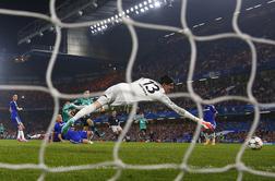 Chelsea presenetil in le remiziral, pol ducata golov Porta ... (video)