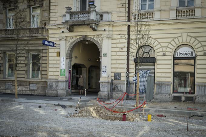 Povsem verjetno je, da tudi ta del ne bo končan v roku. | Foto: Ana Kovač