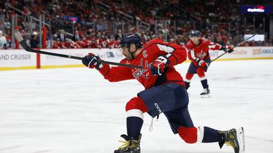 Ovečkin le še gol oddaljen od kluba 900